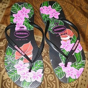 Havaianas Floral Multicolor Flipflops 11/12
